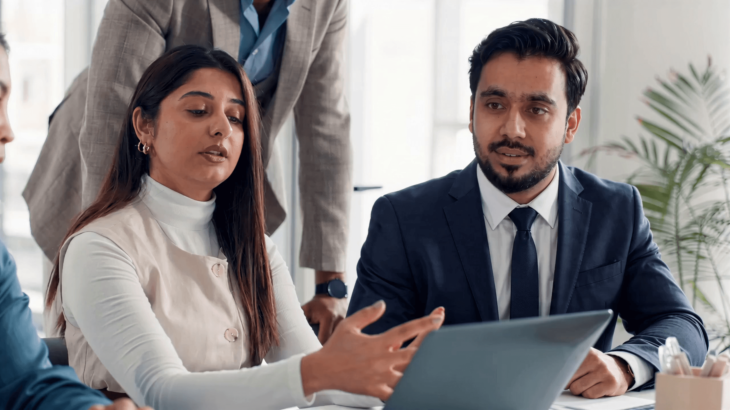 Pinnacloid instructors using AI tools at work